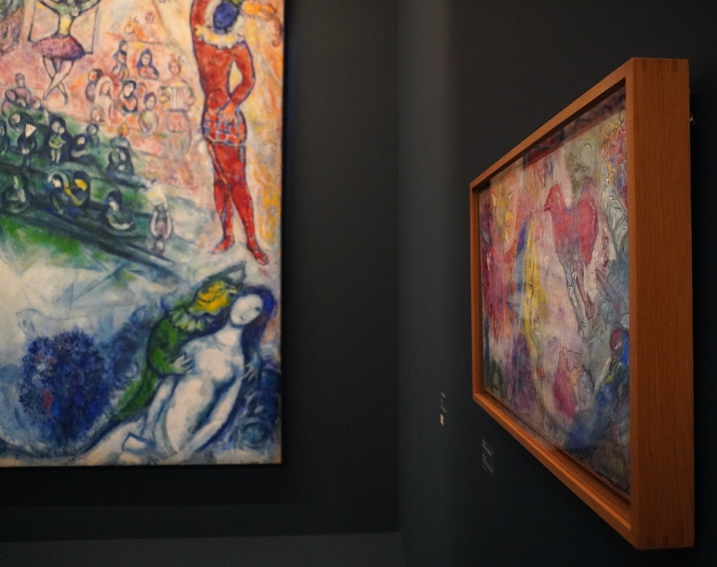 3 raisons pour… s’enivrer de beau et de force parmi les œuvres de Chagall à La Piscine